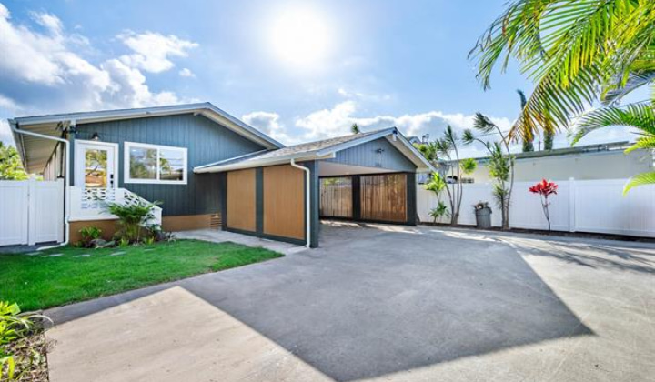 315 Oneawa Street,Kailua,Hawaii,96734,5 Bedrooms Bedrooms,2 BathroomsBathrooms,Single family,Oneawa,18076534