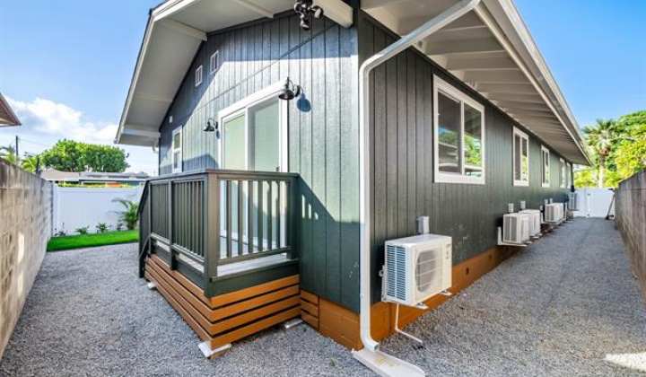 315 Oneawa Street,Kailua,Hawaii,96734,5 Bedrooms Bedrooms,2 BathroomsBathrooms,Single family,Oneawa,18076534
