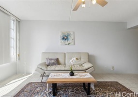 400 Hobron Lane,Honolulu,Hawaii,96815,1 バスルームバスルーム,コンド / タウンハウス,Hobron,22,18077043