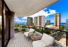 1910 Ala Moana Boulevard,Honolulu,Hawaii,96815,2 ベッドルーム ベッドルーム,2 バスルームバスルーム,コンド / タウンハウス,Ala Moana,19,18077135