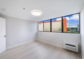 2860 Waialae Avenue,Honolulu,Hawaii,96826,1 Bedroom Bedrooms,1 BathroomBathrooms,Condo/Townhouse,Waialae,3,18077929