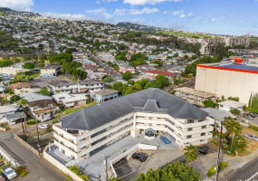 2860 Waialae Avenue,Honolulu,Hawaii,96826,1 Bedroom Bedrooms,1 BathroomBathrooms,Condo/Townhouse,Waialae,3,18077929