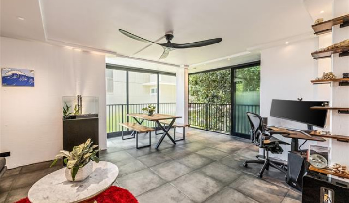 2987 Kalakaua Avenue,Honolulu,Hawaii,96815,1 Bedroom Bedrooms,1 BathroomBathrooms,Condo/Townhouse,Kalakaua,2,18078735