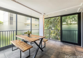 2987 Kalakaua Avenue,Honolulu,Hawaii,96815,1 Bedroom Bedrooms,1 BathroomBathrooms,Condo/Townhouse,Kalakaua,2,18078735