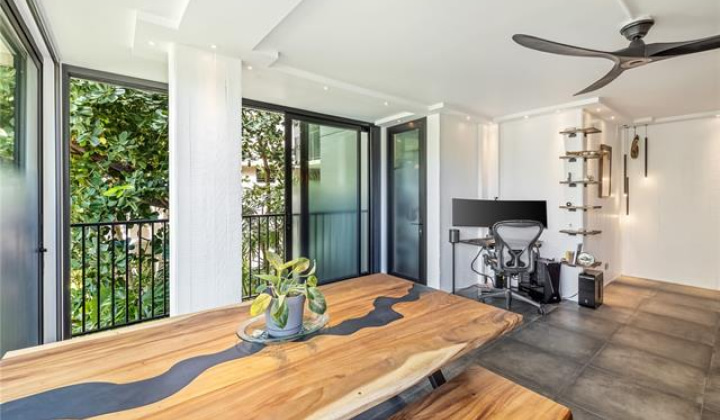 2987 Kalakaua Avenue,Honolulu,Hawaii,96815,1 Bedroom Bedrooms,1 BathroomBathrooms,Condo/Townhouse,Kalakaua,2,18078735