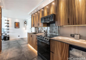 2987 Kalakaua Avenue,Honolulu,Hawaii,96815,1 Bedroom Bedrooms,1 BathroomBathrooms,Condo/Townhouse,Kalakaua,2,18078735
