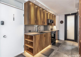 2987 Kalakaua Avenue,Honolulu,Hawaii,96815,1 Bedroom Bedrooms,1 BathroomBathrooms,Condo/Townhouse,Kalakaua,2,18078735