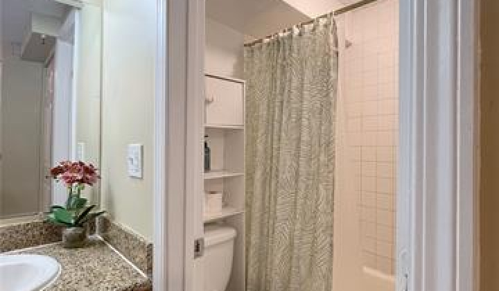 2450 Prince Edward Street,Honolulu,Hawaii,96815,1 BathroomBathrooms,Condo/Townhouse,Prince Edward,9,18079230