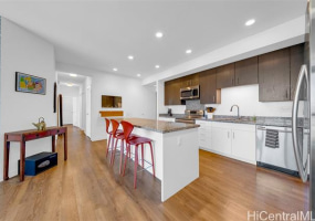 988 Halekauwila Street,Honolulu,Hawaii,96814,3 Bedrooms Bedrooms,2 BathroomsBathrooms,Condo/Townhouse,Halekauwila,42,18080799