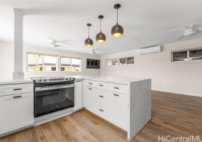 2428 Kula Kolea Place,Honolulu,Hawaii,96819,9 ベッドルーム ベッドルーム,5 バスルームバスルーム,一戸建て,Kula Kolea,18081071