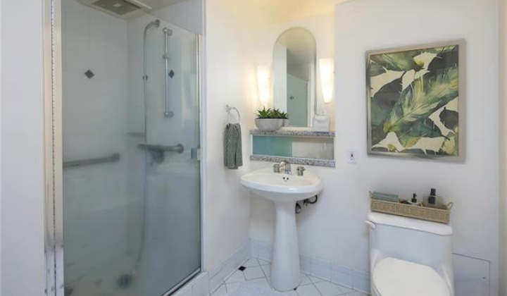 801 King Street,Honolulu,Hawaii,96813,2 Bedrooms Bedrooms,2 BathroomsBathrooms,Condo/Townhouse,King,30,18082729
