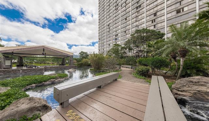 55 Kukui Street,Honolulu,Hawaii,96813,2 Bedrooms Bedrooms,1 BathroomBathrooms,Condo/Townhouse,Kukui,26,18083392