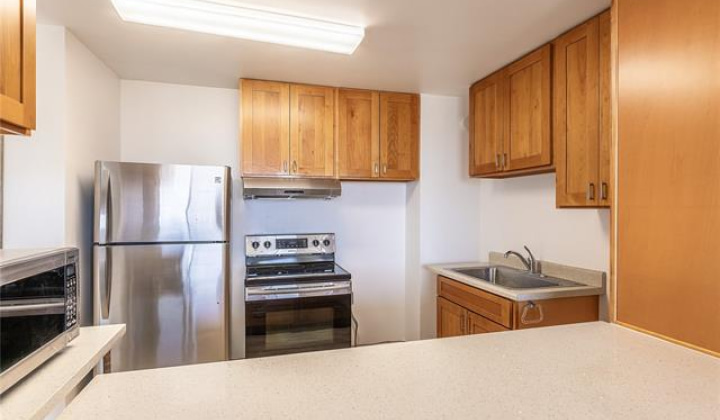 55 Kukui Street,Honolulu,Hawaii,96813,2 Bedrooms Bedrooms,1 BathroomBathrooms,Condo/Townhouse,Kukui,26,18083392