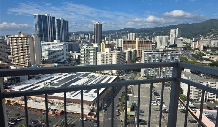 1655 Makaloa Street,Honolulu,Hawaii,96814,1 ベッドルーム ベッドルーム,1 バスルームバスルーム,コンド / タウンハウス,Makaloa,22,19239710