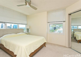 801 King Street,Honolulu,Hawaii,96813,2 ベッドルーム ベッドルーム,2 バスルームバスルーム,コンド / タウンハウス,King,11,18084096