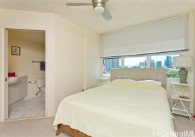 801 King Street,Honolulu,Hawaii,96813,2 ベッドルーム ベッドルーム,2 バスルームバスルーム,コンド / タウンハウス,King,11,18084096