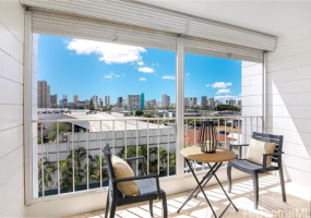 910 Kapahulu Avenue,Honolulu,Hawaii,96816,3 ベッドルーム ベッドルーム,2 バスルームバスルーム,コンド / タウンハウス,Kapahulu,5,18084173