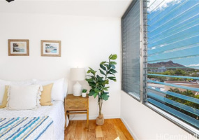 910 Kapahulu Avenue,Honolulu,Hawaii,96816,3 ベッドルーム ベッドルーム,2 バスルームバスルーム,コンド / タウンハウス,Kapahulu,5,18084173