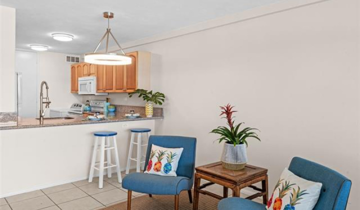 14 Aulike Street,Kailua,Hawaii,96734,2 Bedrooms Bedrooms,1 BathroomBathrooms,Condo/Townhouse,Aulike,9,19240294