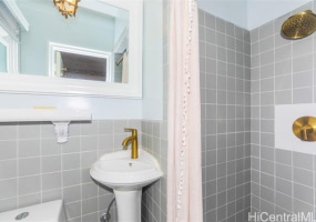 3156 Oahu Avenue,Honolulu,Hawaii,96822,5 ベッドルーム ベッドルーム,4 バスルームバスルーム,一戸建て,Oahu,18084218