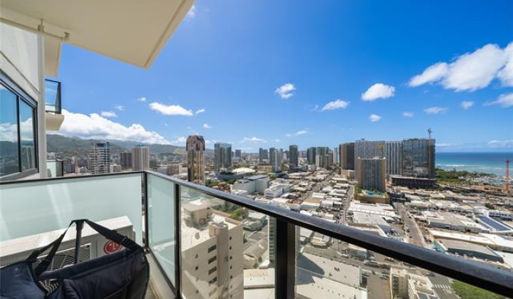 615 Keawe Street,Honolulu,Hawaii,96813,2 Bedrooms Bedrooms,2 BathroomsBathrooms,Condo/Townhouse,Keawe,36,19240474