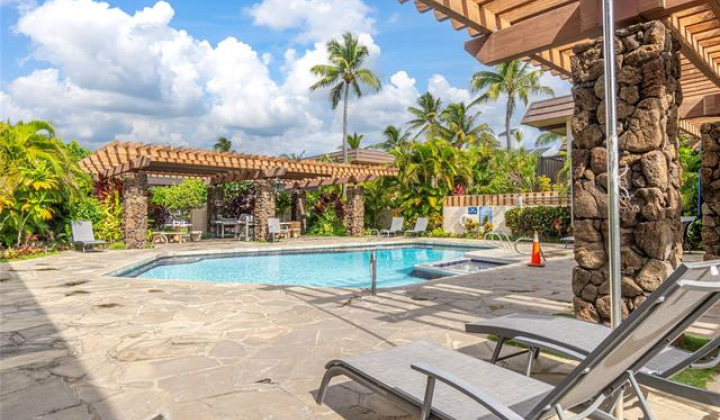 444 Lunalilo Home Road,Honolulu,Hawaii,96825,3 ベッドルーム ベッドルーム,2 バスルームバスルーム,コンド / タウンハウス,Lunalilo Home,1,18529860