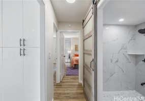1069 Spencer Street,Honolulu,Hawaii,96822,2 Bedrooms Bedrooms,1 BathroomBathrooms,Condo/Townhouse,Spencer,10,18085006