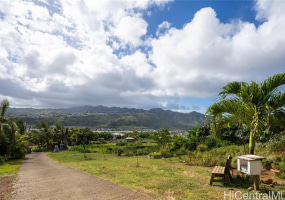 587 Pakala Street,Honolulu,Hawaii,96825,5 ベッドルーム ベッドルーム,3 バスルームバスルーム,一戸建て,Pakala,18085776