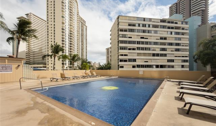 411 Hobron Lane,Honolulu,Hawaii,96815,2 ベッドルーム ベッドルーム,1 バスルームバスルーム,コンド / タウンハウス,Hobron,38,19245017