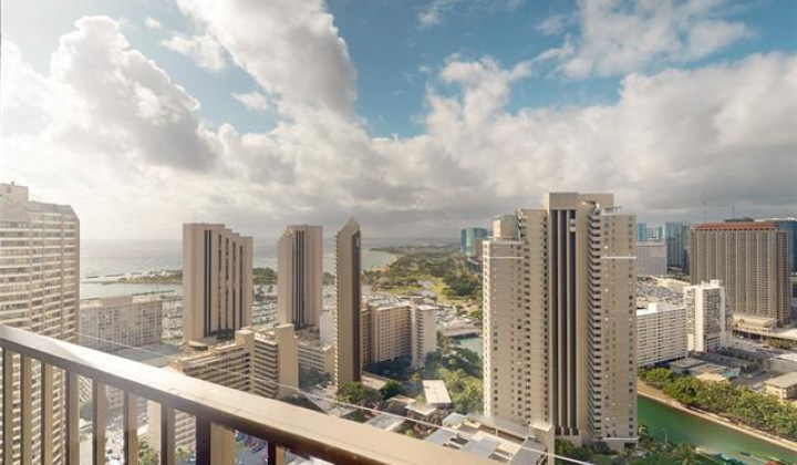 411 Hobron Lane,Honolulu,Hawaii,96815,2 ベッドルーム ベッドルーム,1 バスルームバスルーム,コンド / タウンハウス,Hobron,38,19245017
