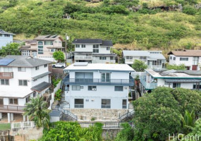 1583 Ala Lani Street,Honolulu,Hawaii,96819,7 Bedrooms Bedrooms,5 BathroomsBathrooms,Single family,Ala Lani,18086398