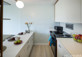 1511 Nuuanu Avenue,Honolulu,Hawaii,96817,1 ベッドルーム ベッドルーム,1 バスルームバスルーム,コンド / タウンハウス,Nuuanu,7,18086444