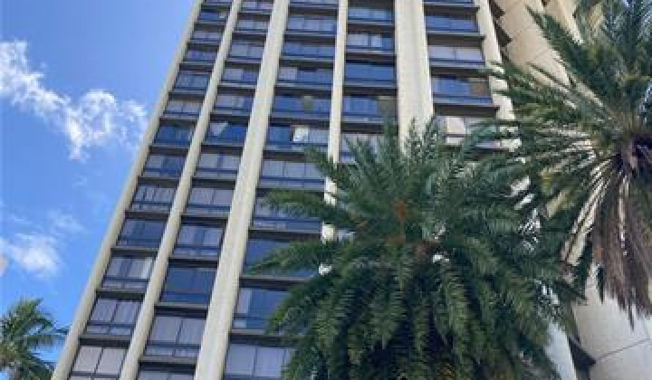 300 Wai Nani Way,Honolulu,Hawaii,96815,1 BathroomBathrooms,Condo/Townhouse,Wai Nani,9,18087274