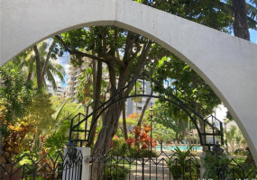300 Wai Nani Way,Honolulu,Hawaii,96815,1 BathroomBathrooms,Condo/Townhouse,Wai Nani,9,18087274
