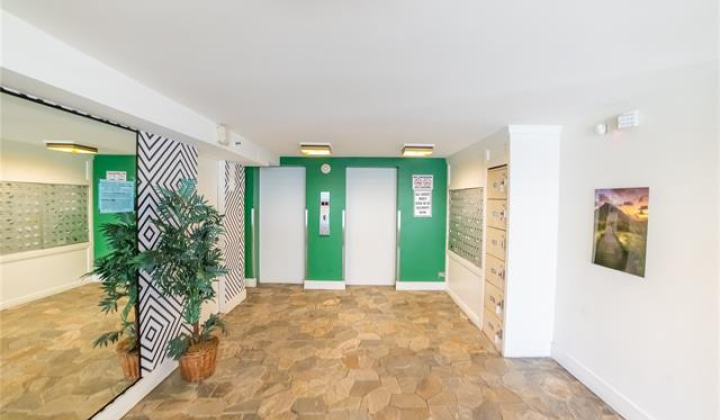 2463 Kuhio Avenue,Honolulu,Hawaii,96815,1 BathroomBathrooms,Condo/Townhouse,Kuhio,11,18087594