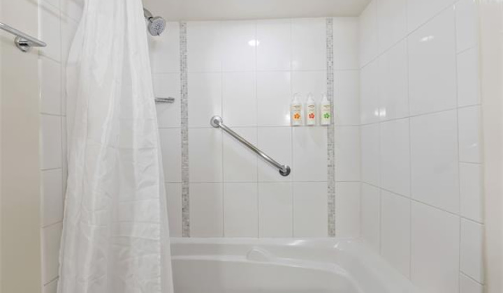 410 Atkinson Drive,Honolulu,Hawaii,96814,1 バスルームバスルーム,コンド / タウンハウス,Atkinson,30,19250024