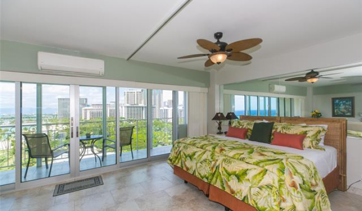2161 Kalia Road,Honolulu,Hawaii,96815,1 Bedroom Bedrooms,1 BathroomBathrooms,Condo/Townhouse,Kalia,13,18088744
