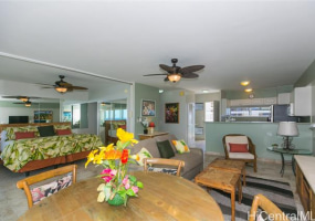 2161 Kalia Road,Honolulu,Hawaii,96815,1 Bedroom Bedrooms,1 BathroomBathrooms,Condo/Townhouse,Kalia,13,18088744