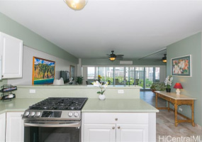 2161 Kalia Road,Honolulu,Hawaii,96815,1 Bedroom Bedrooms,1 BathroomBathrooms,Condo/Townhouse,Kalia,13,18088744