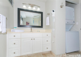 2161 Kalia Road,Honolulu,Hawaii,96815,1 Bedroom Bedrooms,1 BathroomBathrooms,Condo/Townhouse,Kalia,13,18088744