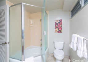 1777 Ala Moana Boulevard,Honolulu,Hawaii,96815,1 Bedroom Bedrooms,1 BathroomBathrooms,Condo/Townhouse,Ala Moana,22,17642309