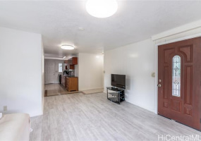 2777 Kalihi Street,Honolulu,Hawaii,96819,14 Bedrooms Bedrooms,8 BathroomsBathrooms,Single family,Kalihi,18088826