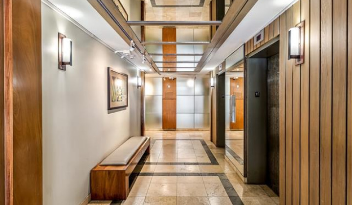 2600 Pualani Way,Honolulu,Hawaii,96815,2 ベッドルーム ベッドルーム,2 バスルームバスルーム,コンド / タウンハウス,Pualani,6,19261212