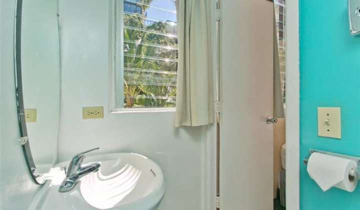 410 Atkinson Drive,Honolulu,Hawaii,96814,1 BathroomBathrooms,Condo/Townhouse,Atkinson,5,17690367