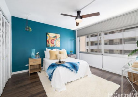 2415 Ala Wai Boulevard,Honolulu,Hawaii,96815,2 ベッドルーム ベッドルーム,1 バスルームバスルーム,コンド / タウンハウス,Ala Wai,8,18088962