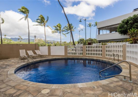 2415 Ala Wai Boulevard,Honolulu,Hawaii,96815,2 ベッドルーム ベッドルーム,1 バスルームバスルーム,コンド / タウンハウス,Ala Wai,8,18088962