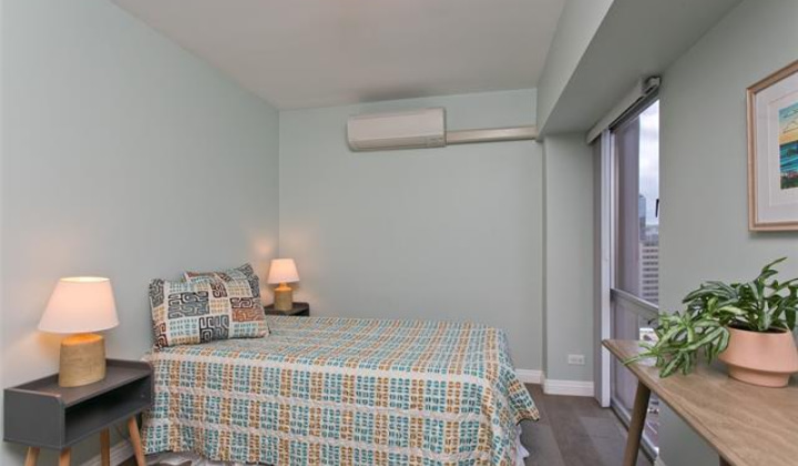 430 Keoniana Street,Honolulu,Hawaii,96815,2 ベッドルーム ベッドルーム,1 バスルームバスルーム,コンド / タウンハウス,Keoniana,17,18090395