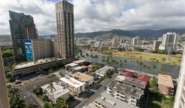 430 Keoniana Street,Honolulu,Hawaii,96815,2 ベッドルーム ベッドルーム,1 バスルームバスルーム,コンド / タウンハウス,Keoniana,17,18090395