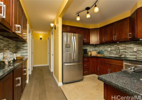 430 Keoniana Street,Honolulu,Hawaii,96815,2 ベッドルーム ベッドルーム,1 バスルームバスルーム,コンド / タウンハウス,Keoniana,17,18090395