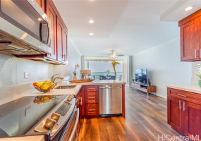 2999 Kalakaua Avenue,Honolulu,Hawaii,96815,1 Bedroom Bedrooms,1 BathroomBathrooms,Condo/Townhouse,Kalakaua,2,18091100